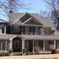Czy warto inwestować w mieszkania? Odkryj ukryte ryzyka i zyski