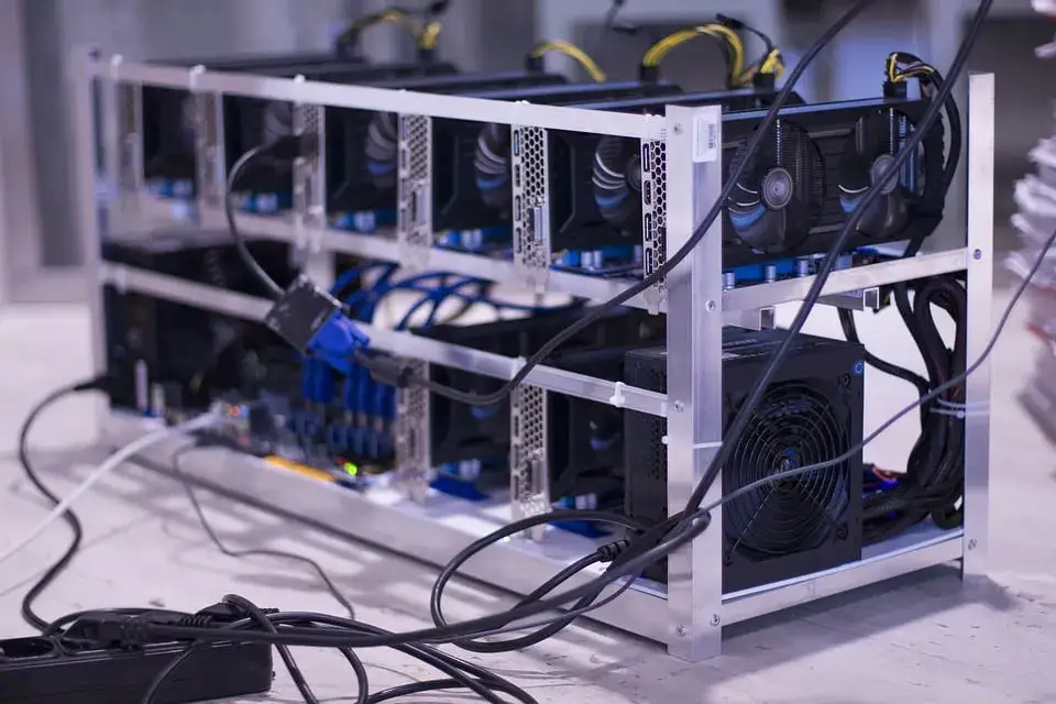 Zdjęcie Koparka kryptowaluty co to jest i jak może zmienić Twoje finanse